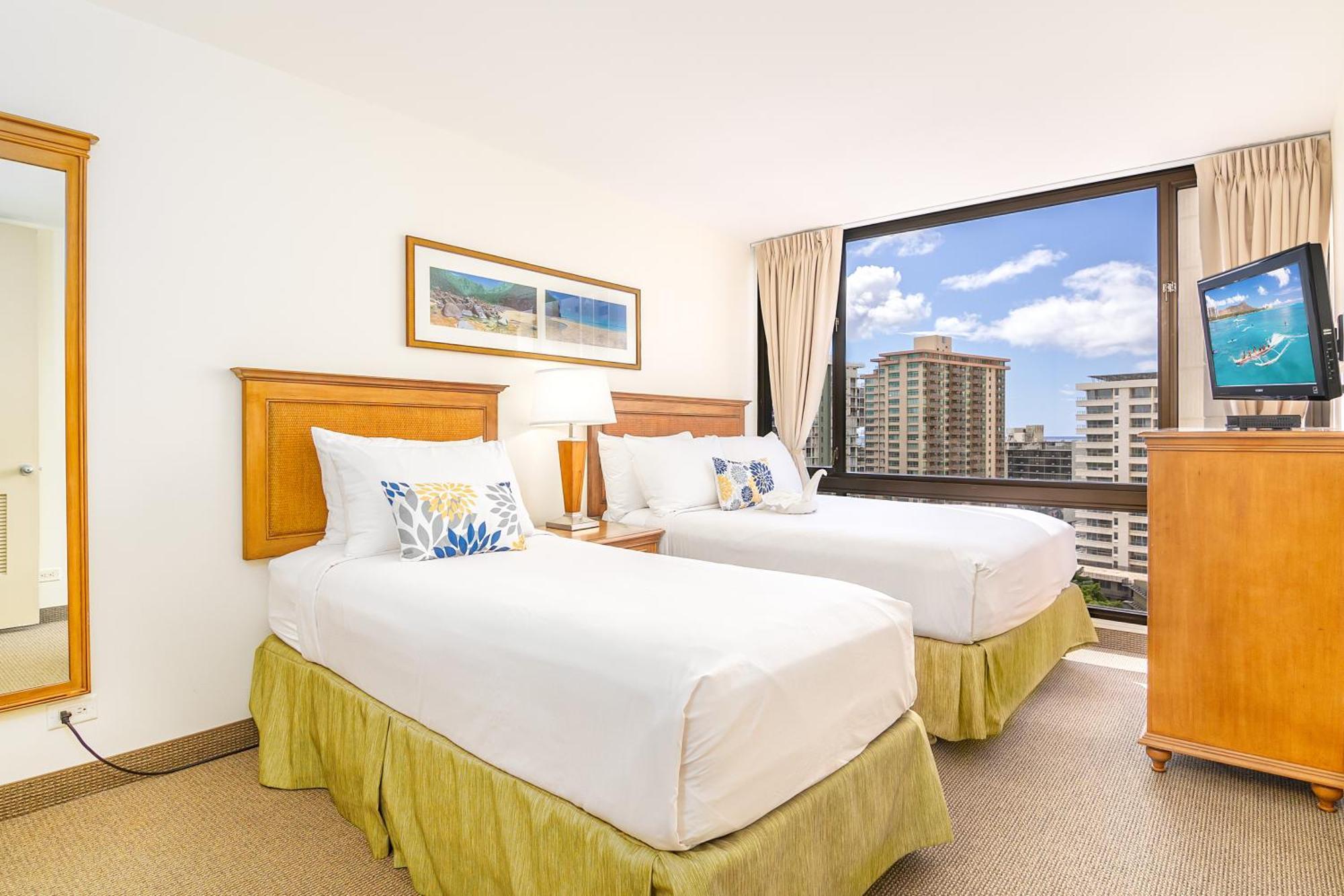 Cozy & Diamond Head View At Waikiki With Parking Apartment Honolulu